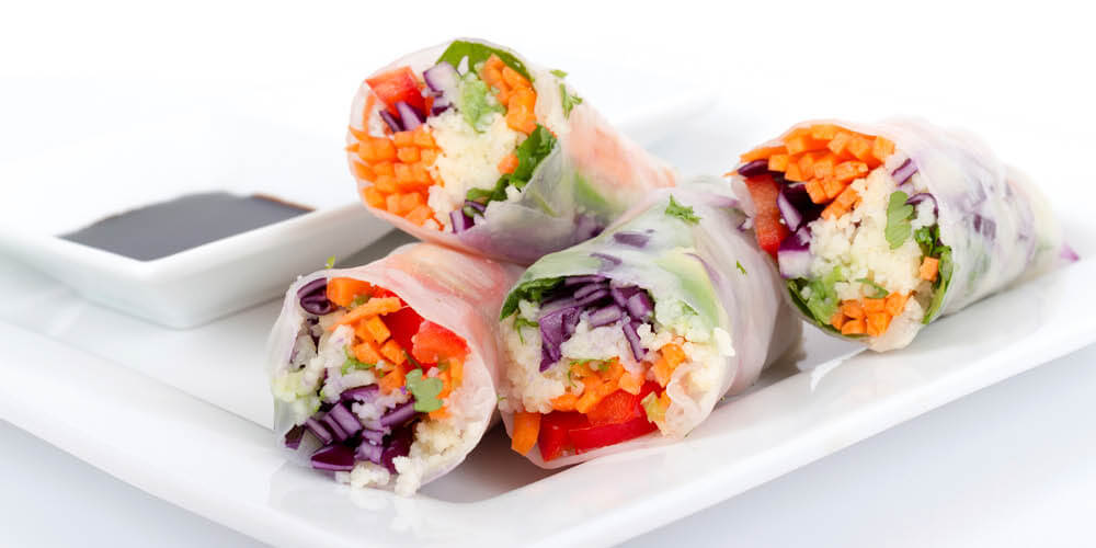 Meatless Monday: Spring Rolls with Spicy Peanut Sauce